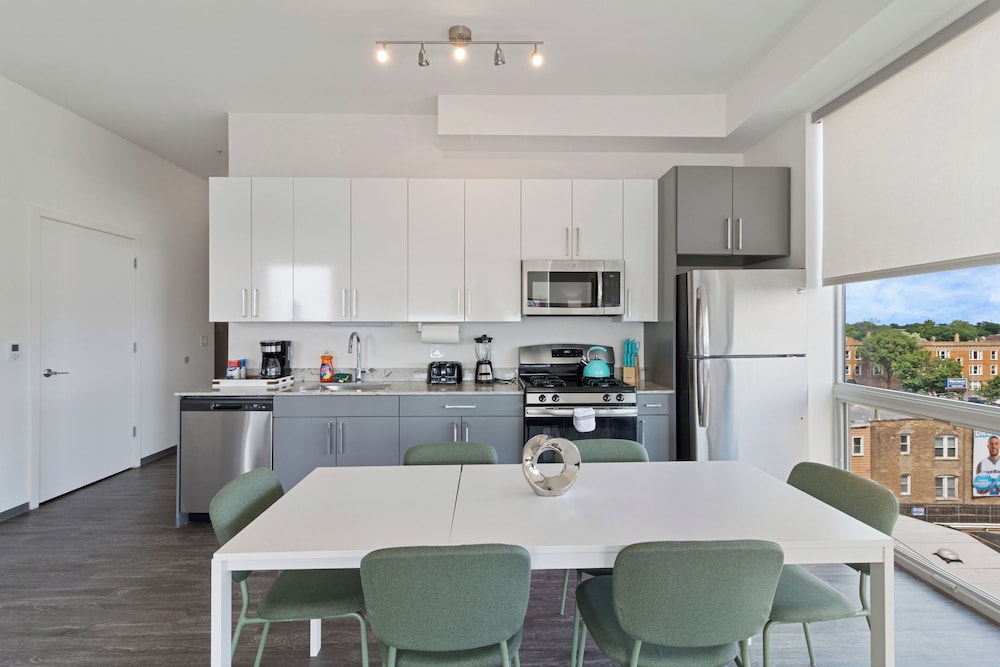 New & Modern Lux City Escape