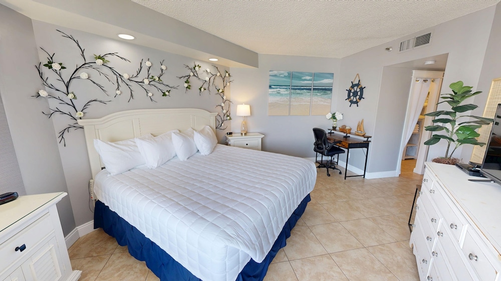 Surfside 0708ab 3 Bedroom Condo