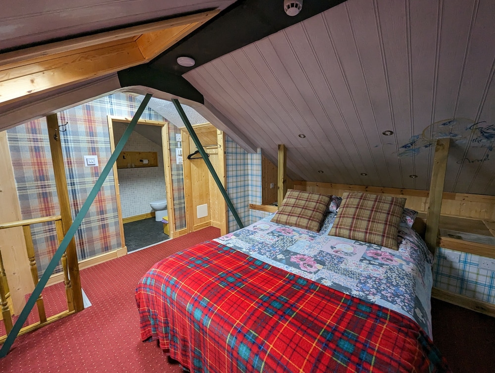 The Steading Highland Glen Lodge
