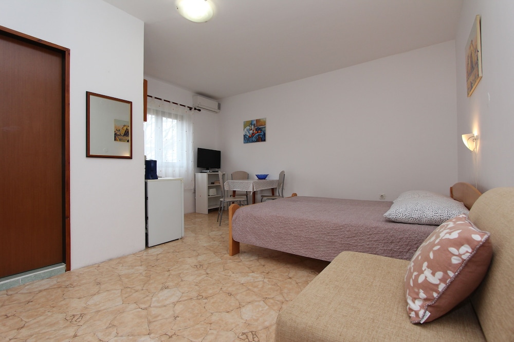 Apartments Rosanna 2
