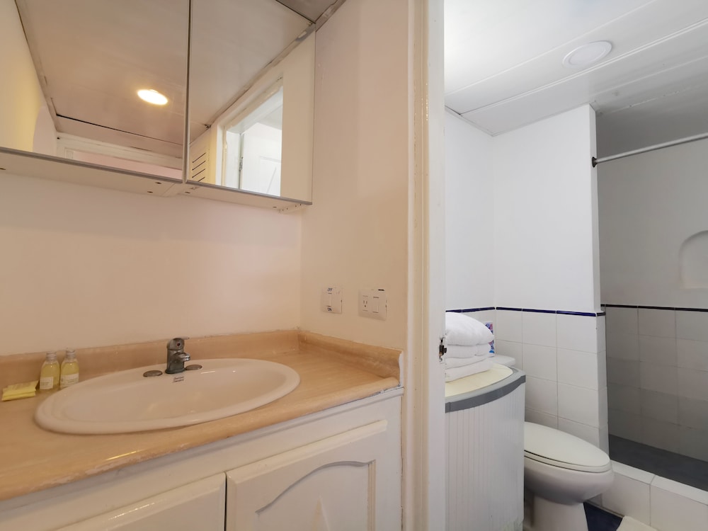 Los Corales Tropical Beach Resort & SPA