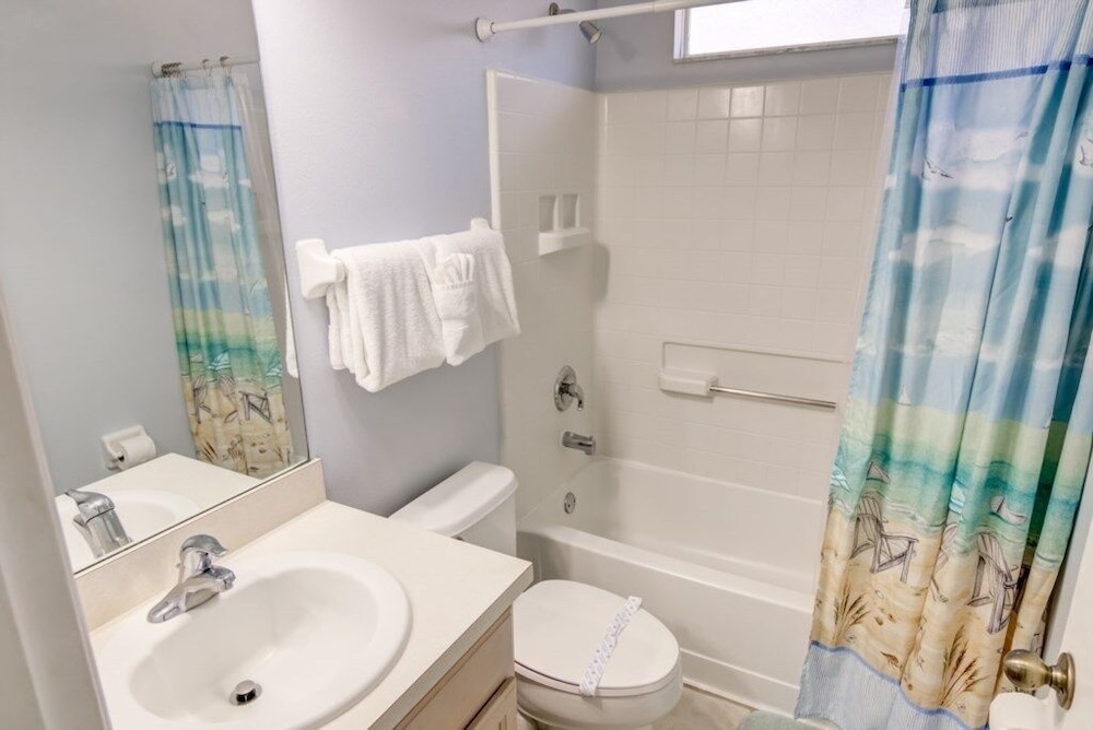 Southern Dunes Dream South Facing Pool 3 Bedroom Home by RedAwning view 4