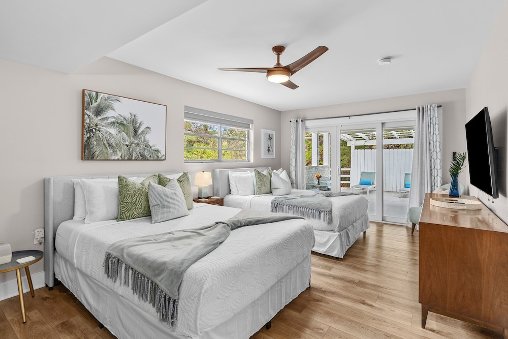 30A Florida Flashback by Avantstay Private Pool Golf Cart 3 Blocks to Beach
