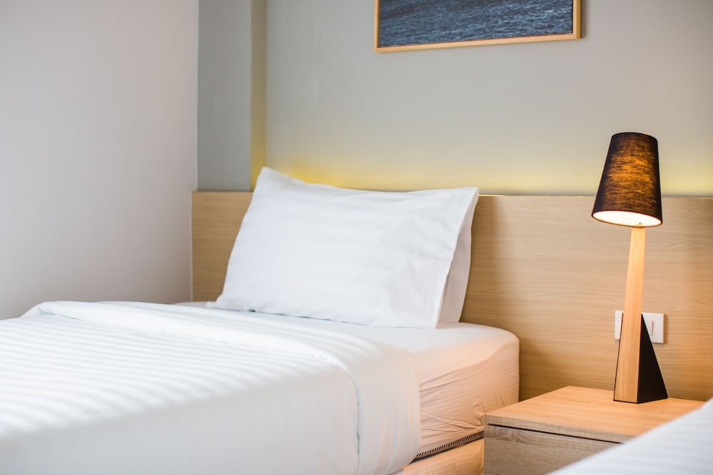 Snoozz Hotel - Hostel