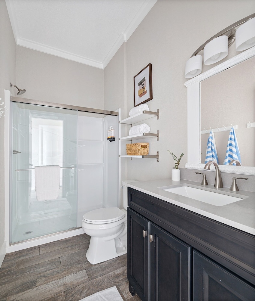 Destin Oasis Coastal Hideaway With Backyard Fun 4 Bedroom Home