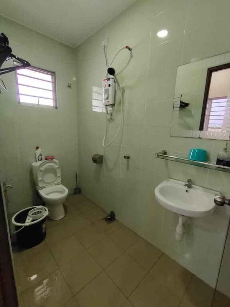 MUTIARA HEIGHT HOMESTAY photo 4