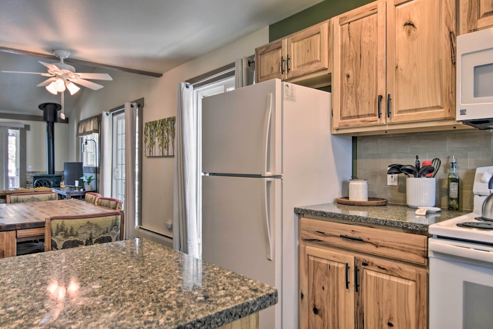 Cozy Condo on Fall River - 1 Mile to Rmnp Gate! - Property Image 29