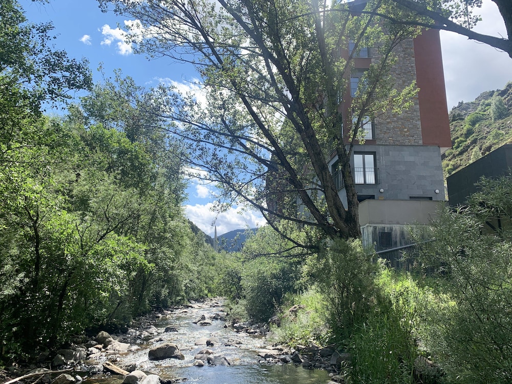 Apartamentos Canillo 3000