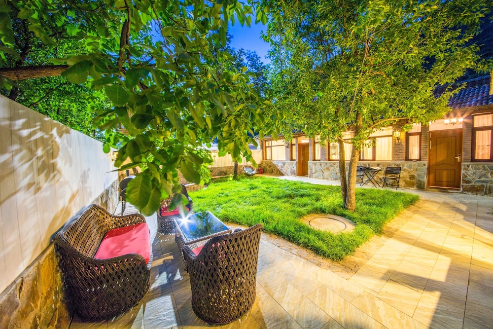 Yiyun Rural Residence WaterGreatWall 27