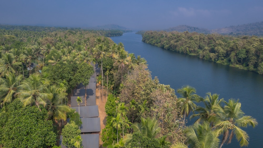 Amritara Riverside Luxury Tents