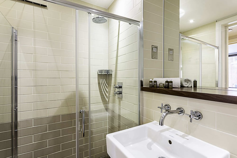 Wonderful Holborn Apartment