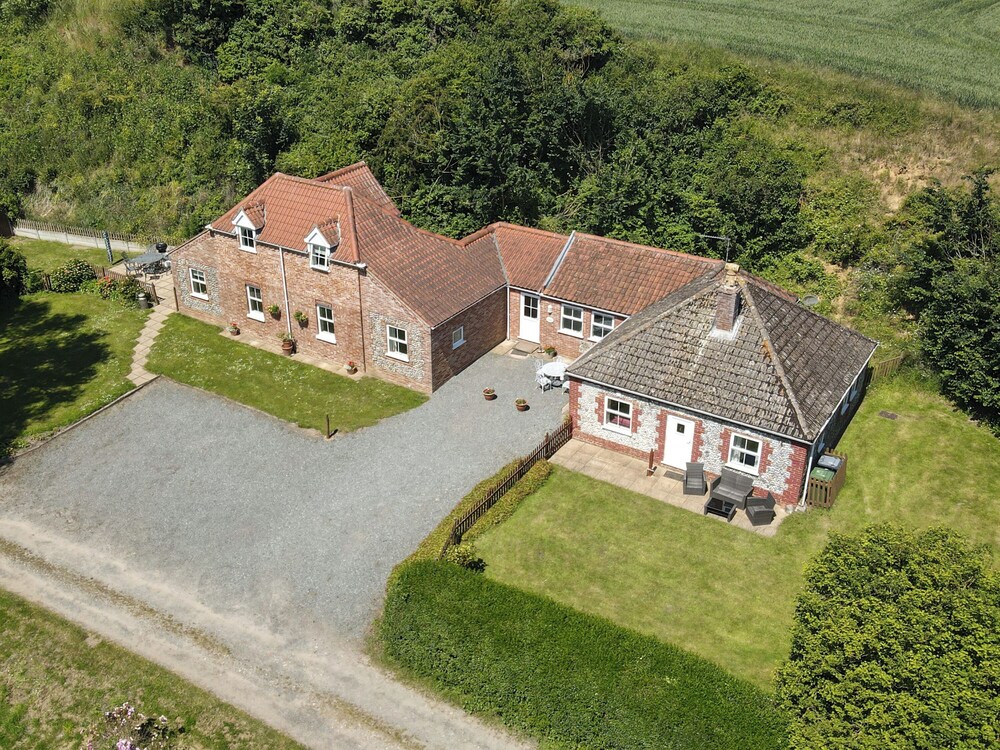 Flint Cottage