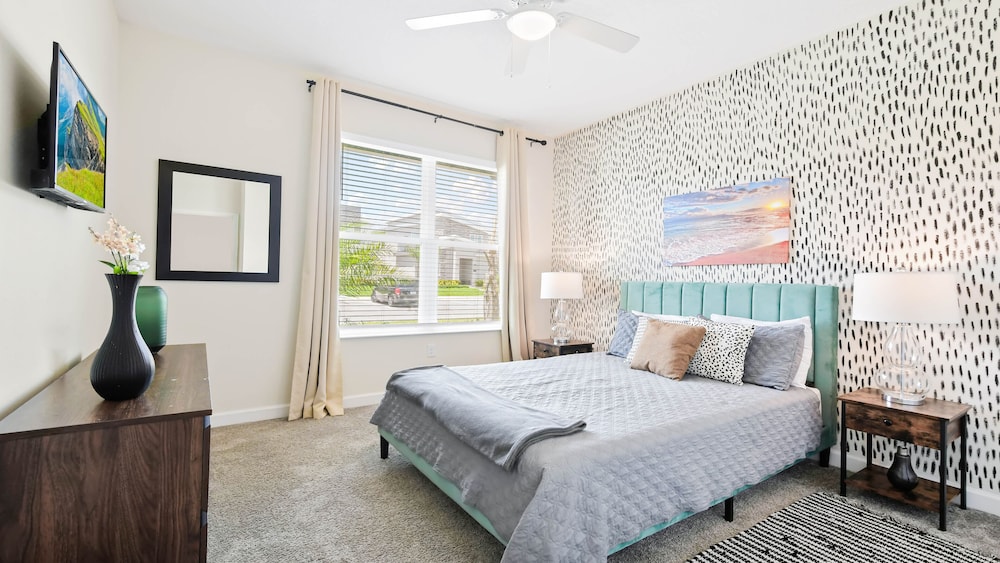 Championsgate 5br Lakeview Home Pool Spa Disney