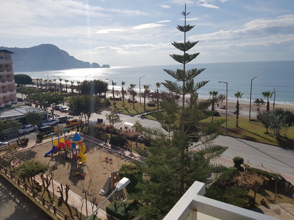 Belle Ocean Apart Otel - Image 60