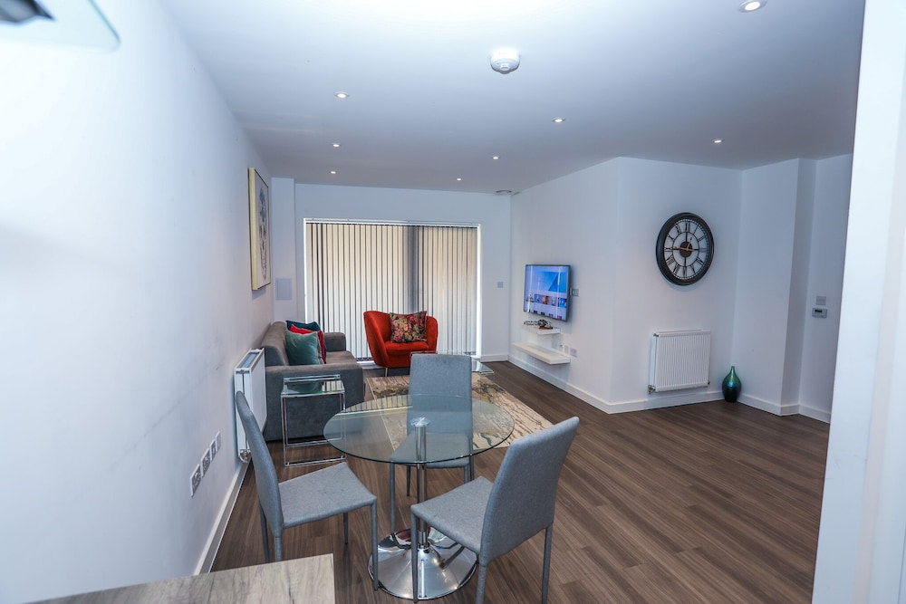 Dreams Apartments 2 Bed