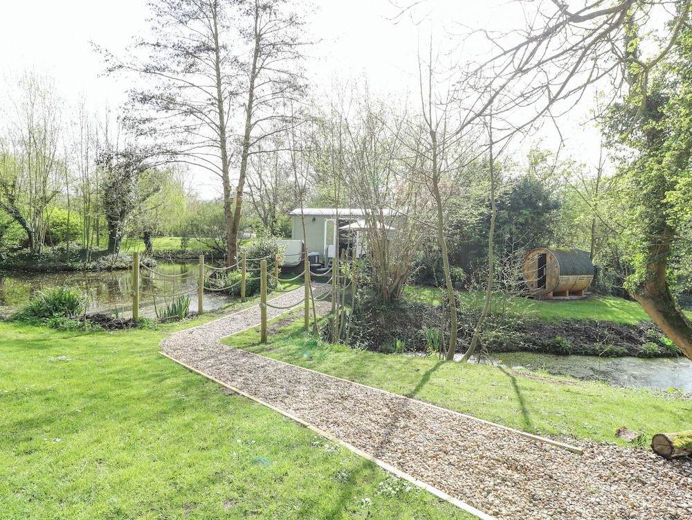 Damsel Shepherds Hut