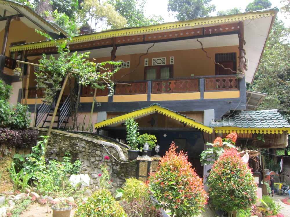 Bugis Inn