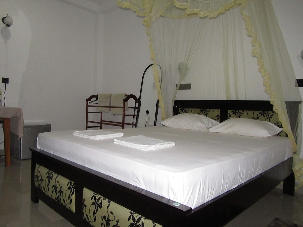 ExtremeHost Guest House