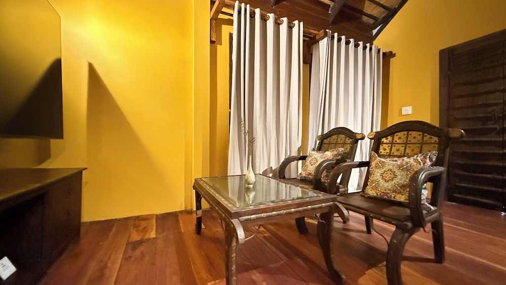 Kawarin Kanpuri Villas