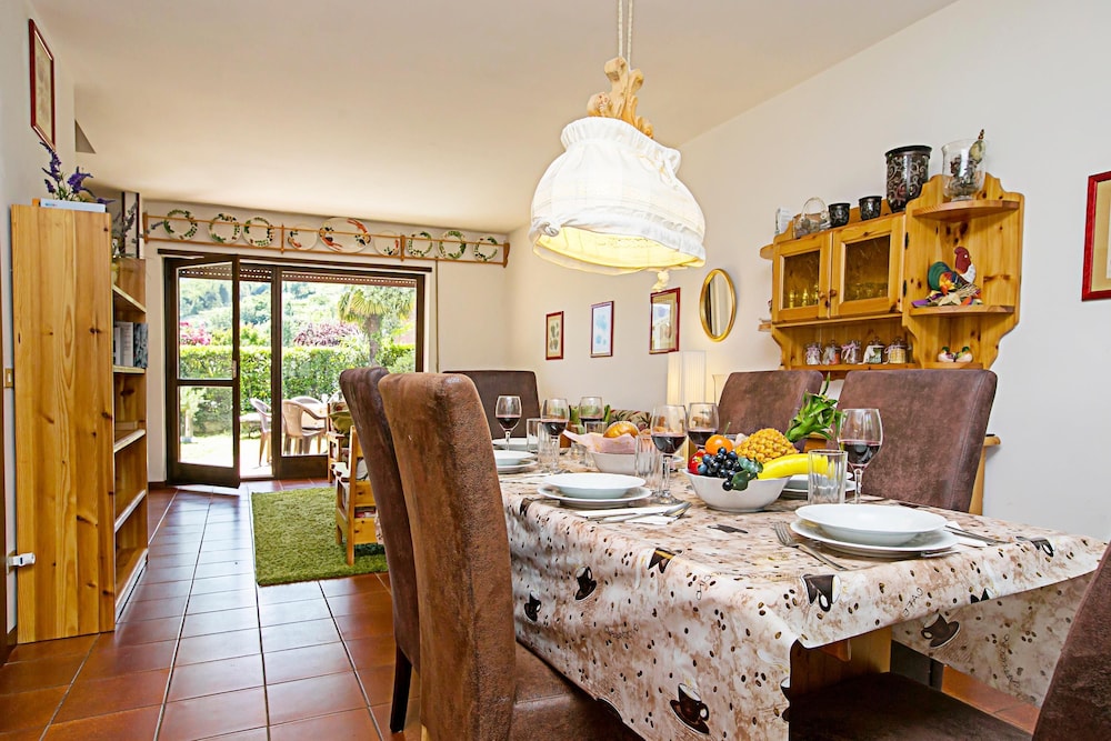 Residence Christina Due Laghi view 5