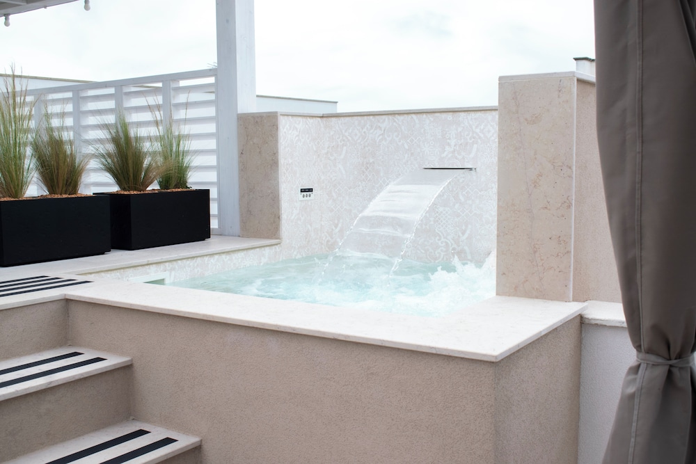 Kalinifta Rooms Luxury Style