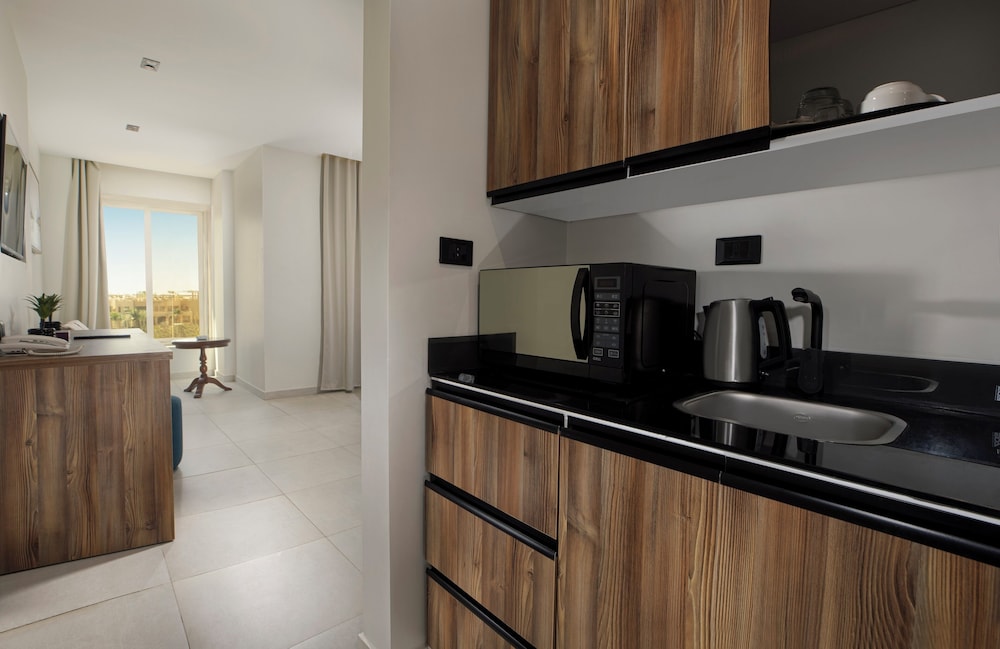 Rivana Residence New Cairo - Pool & GYM Access