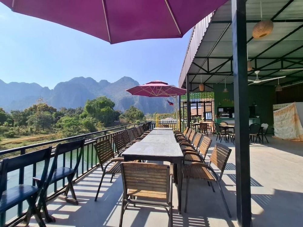 Vang Vieng SCK Hotel