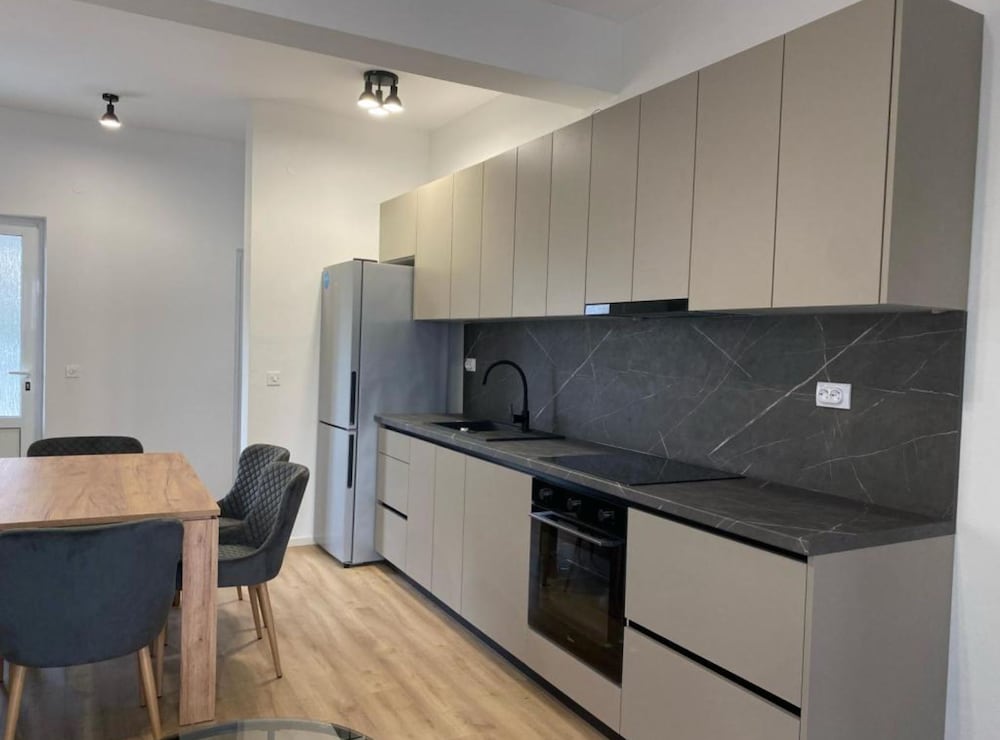Cozy Seaview Retreat A & M Apartments