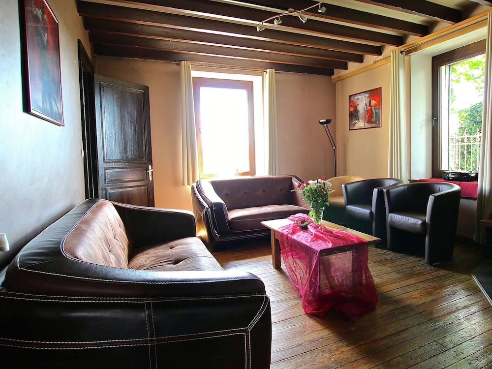 Spacious Country Villa view 5