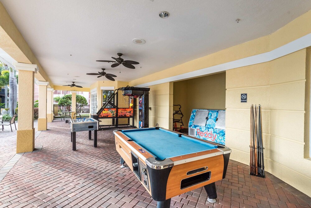 Luxurious 3BD Home Close to Convention Center and Themed Parks! #3vc209