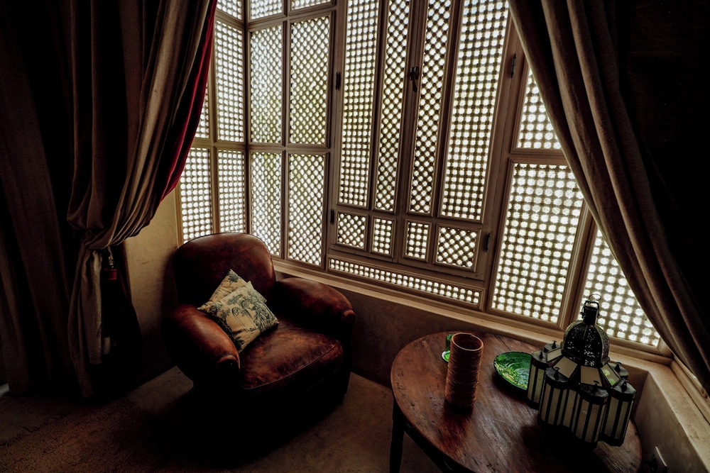 Riad dar ayur