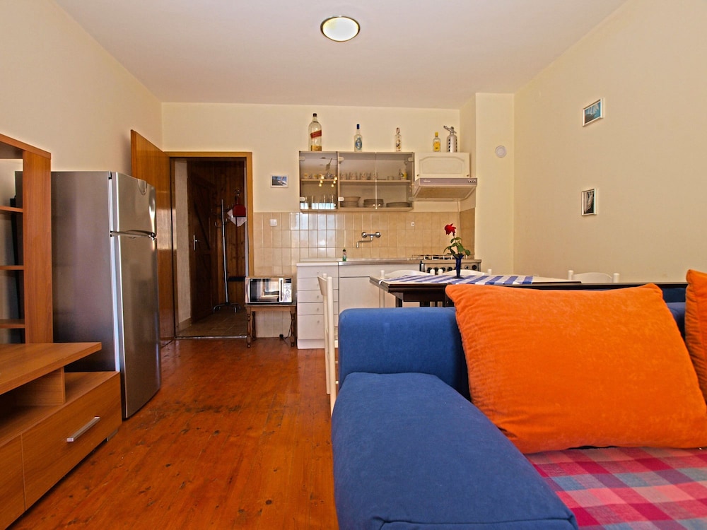 Apartments Antica 1371
