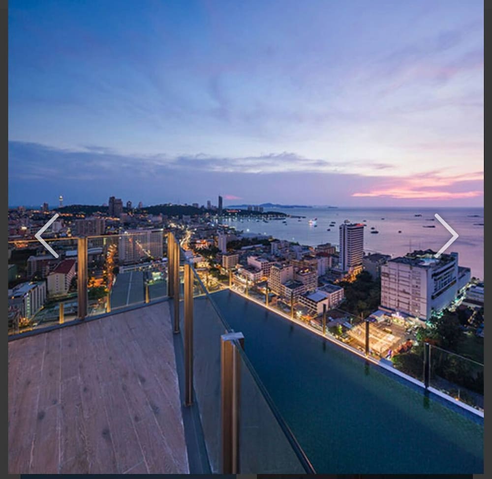 The Base Central Pattaya - 1 bdr Condo With Pool