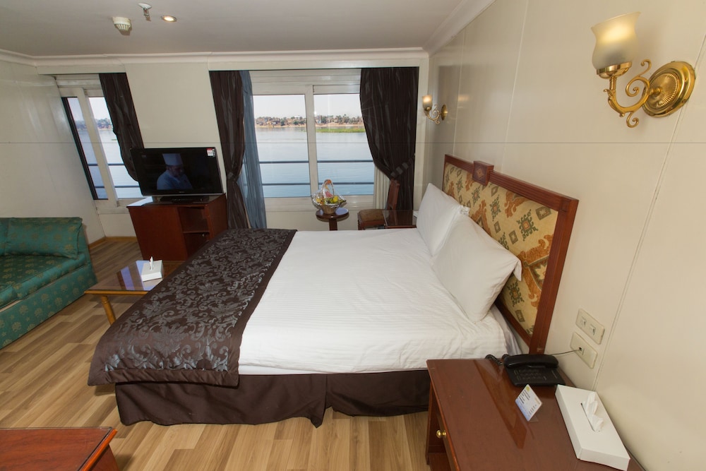MS Nile Azur, Luxor-Luxor 7 Nts Cruise Sat-Sat