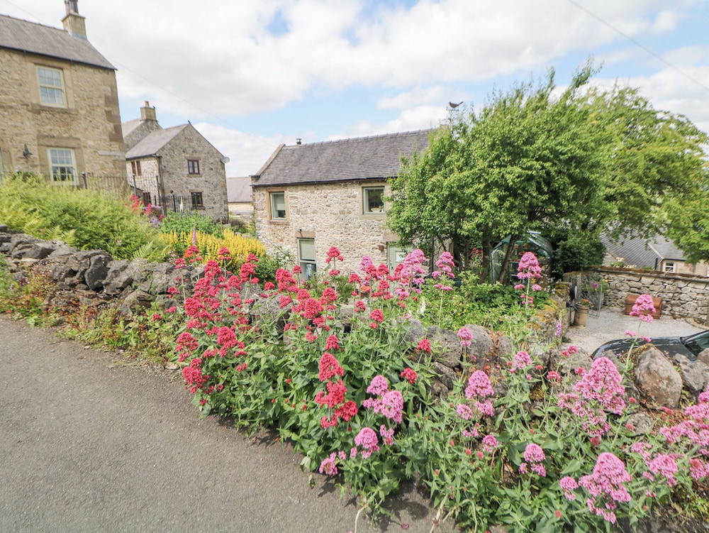 Tor Barn