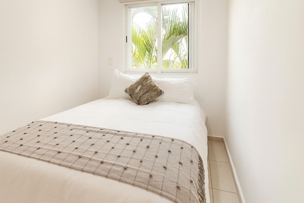 Family Villa Private Pool 3 Min Walk To The Beach