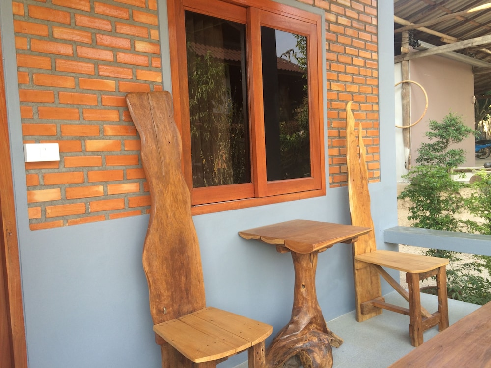 Pai Porpeang Guesthouse