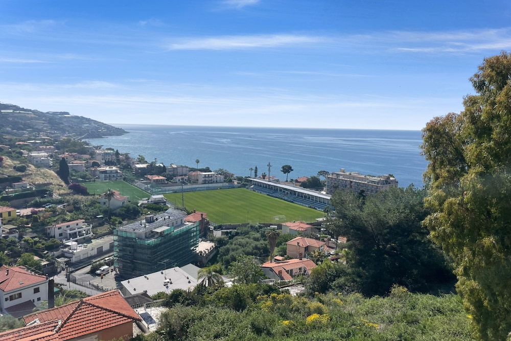 Rhapsody By The Sea in San Remo photo 4