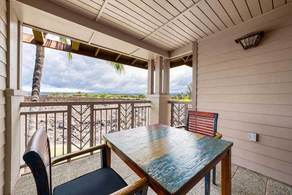 Big Island Waikoloa Colony Villas 1704 2 Bedroom Condo