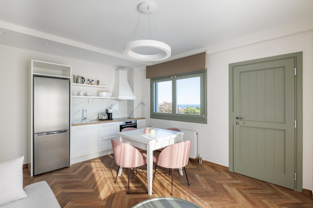 Deluxe Apartment photo 3