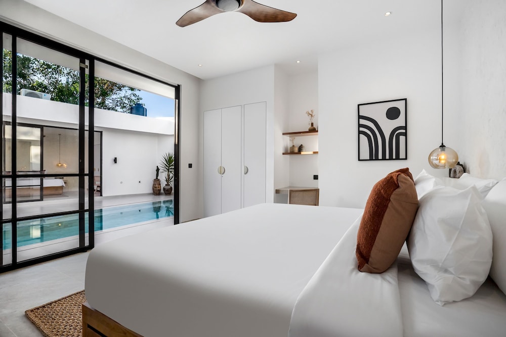 Apricot House by Alfred in Bali - Brand NEW Cozy 3BD Pool House Close to Bingin Beach
