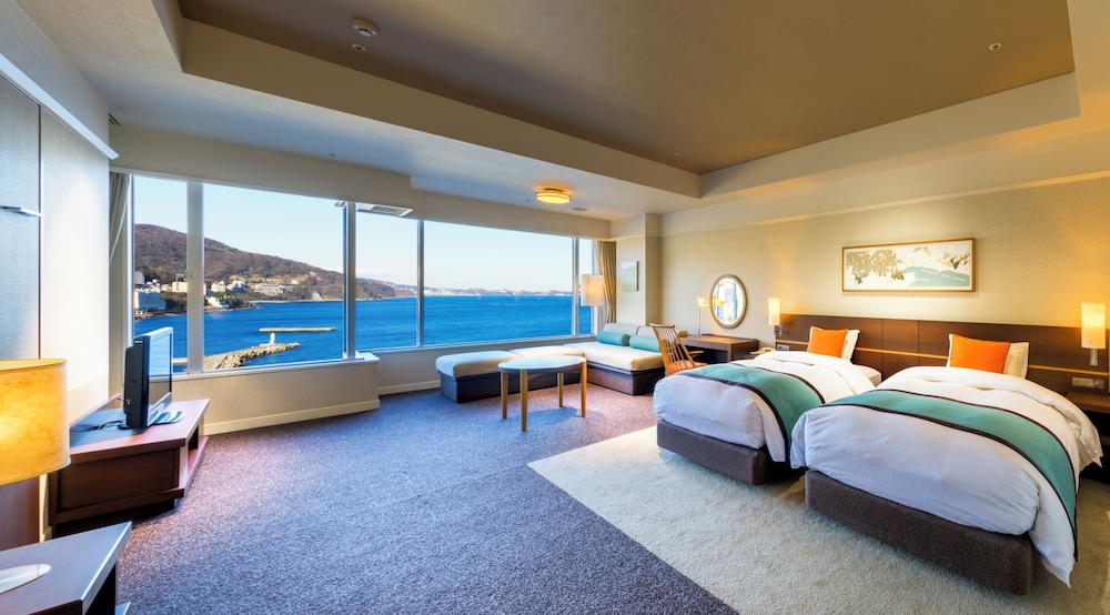 Atami Korakuen Hotel 11