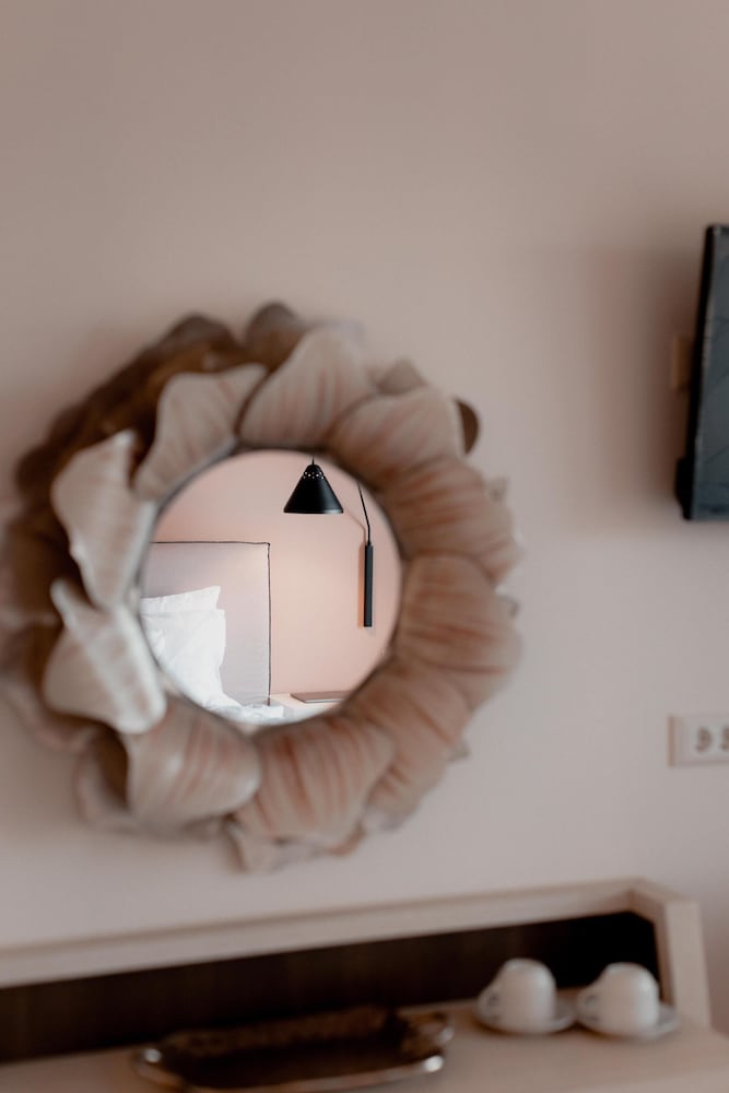 Palacio Del Sol Luxury Apartments - Property Image 23