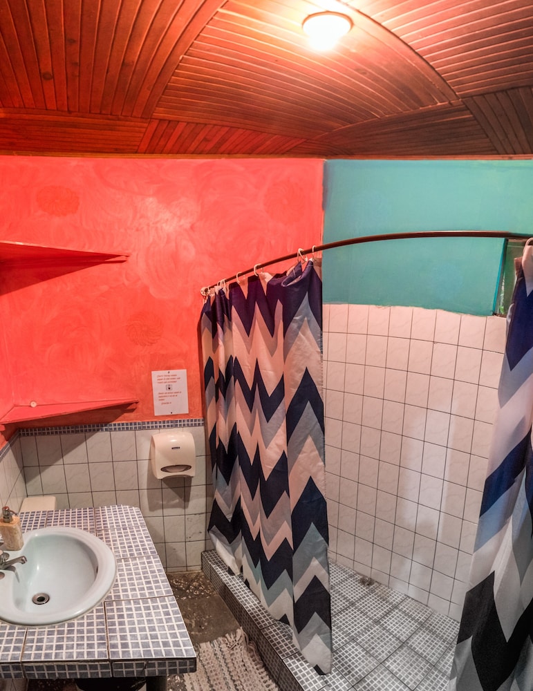 Pura Vida Hostel