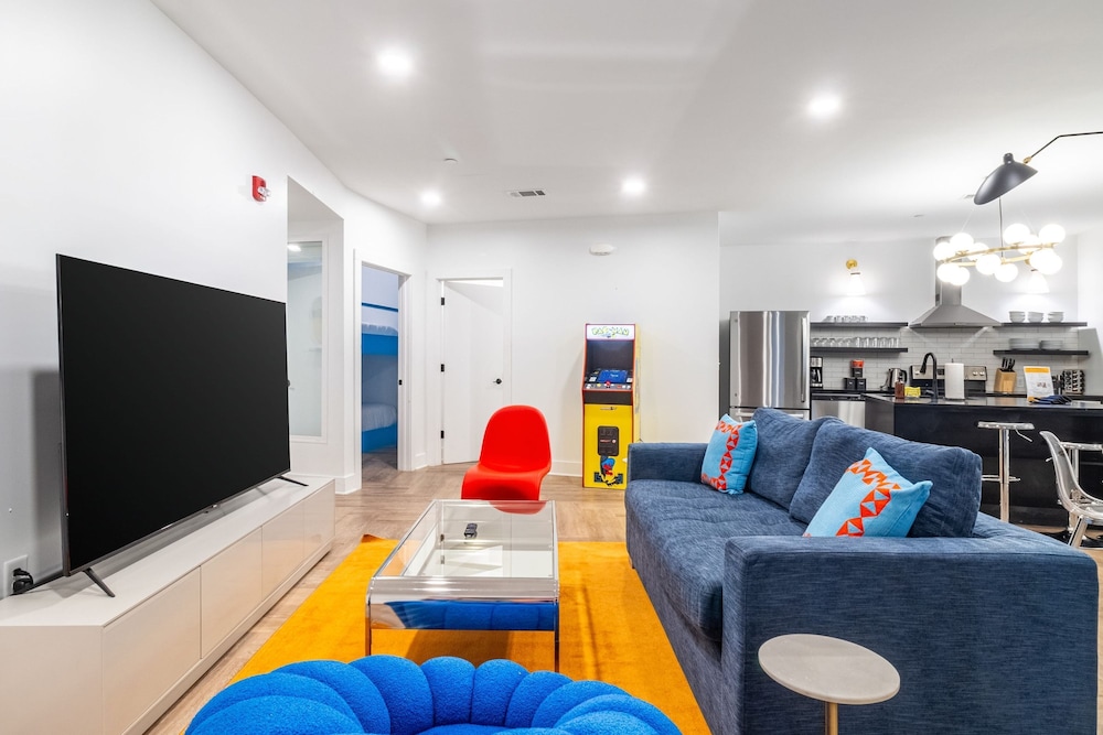 The Carter 506 by Avantstay Mins to Downtown