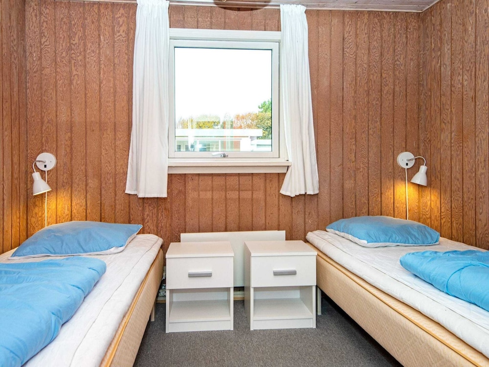 Peaceful Holiday Home in Jutland near Sea view 5