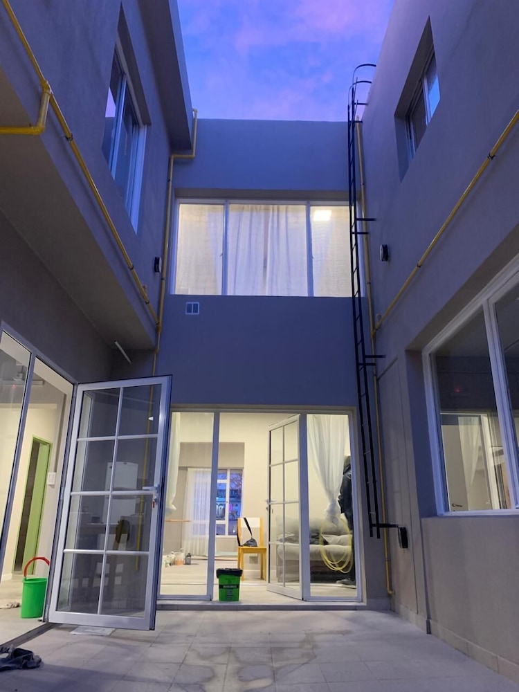 Guanaco Hostel - Image 1