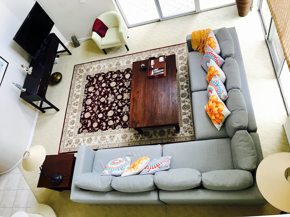 Private-Luxurious Mediterranean Villa - Property Image 29