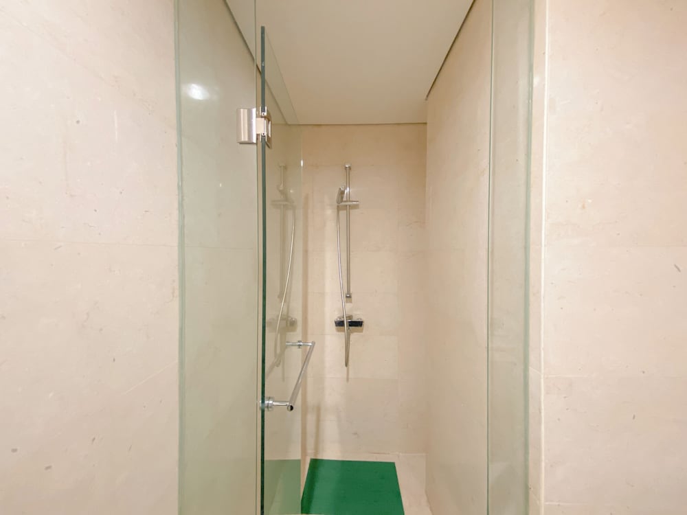 Nice and Comfy 2BR Apartment at Ciputra World 2