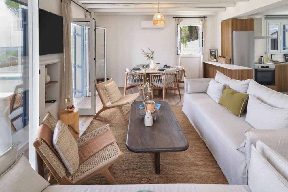 Villa Astrofegia Moonlit Escape With Sea Views